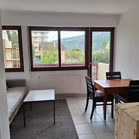 Lägenhet Au Calme Avec Balcon Proche Geneve Gaillard